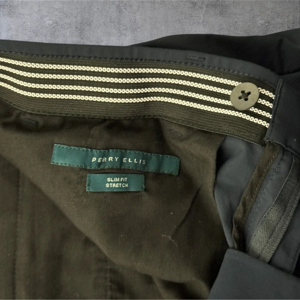 Perry Ellis Golf Performance Pants Men's 33x30 Navy Slim Fit Stretch EUC